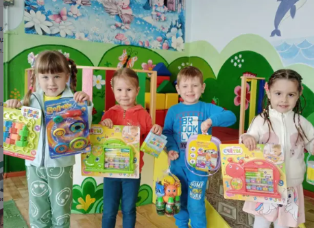 Выражаем искреннюю благодарность родителям воспитанников МБОУ Глинкинской ОШ за приобретение  игрушек и канцелярии..